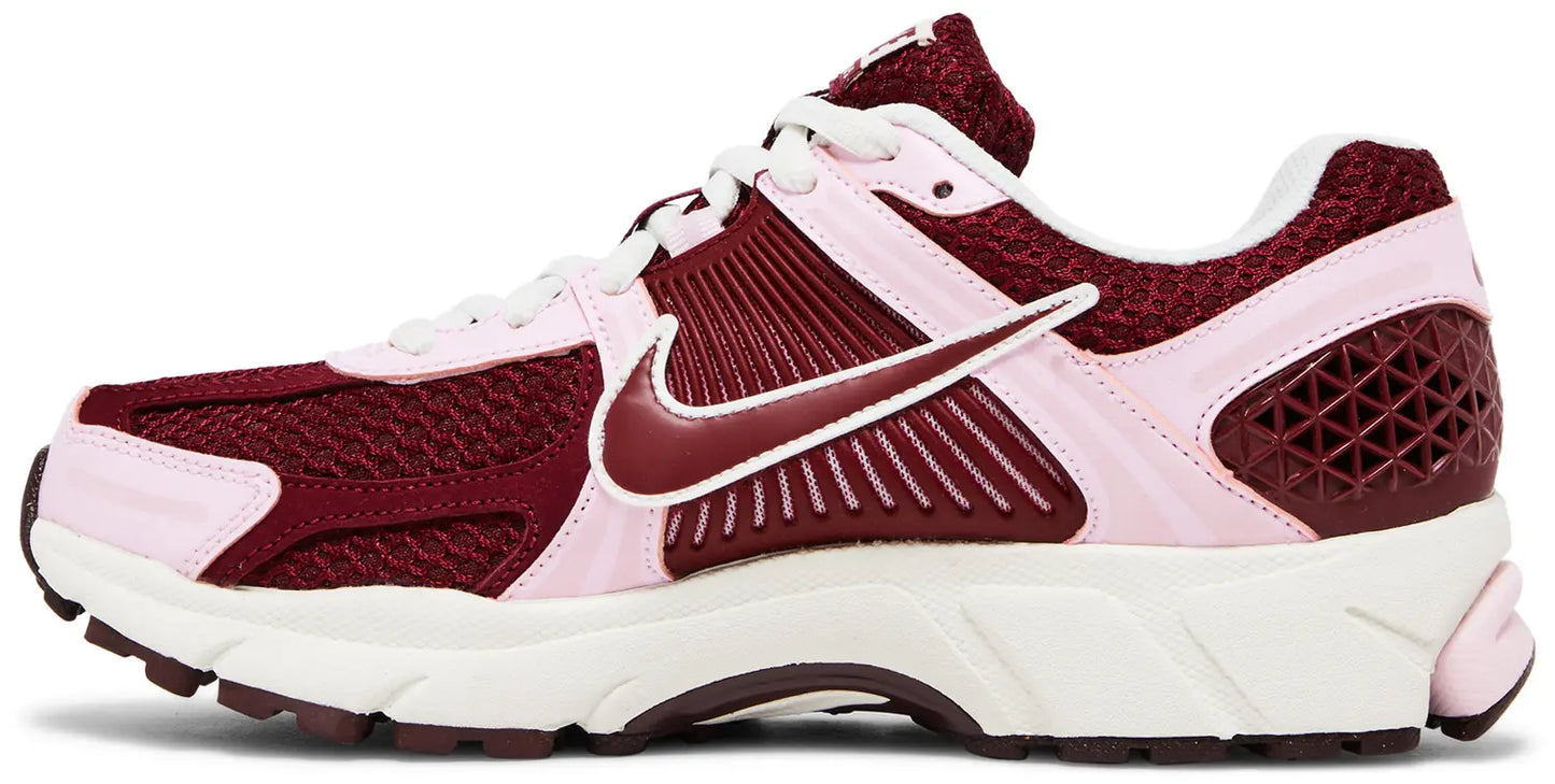 Nike Zoom Vomero 5 (Pink Foam Team Red)