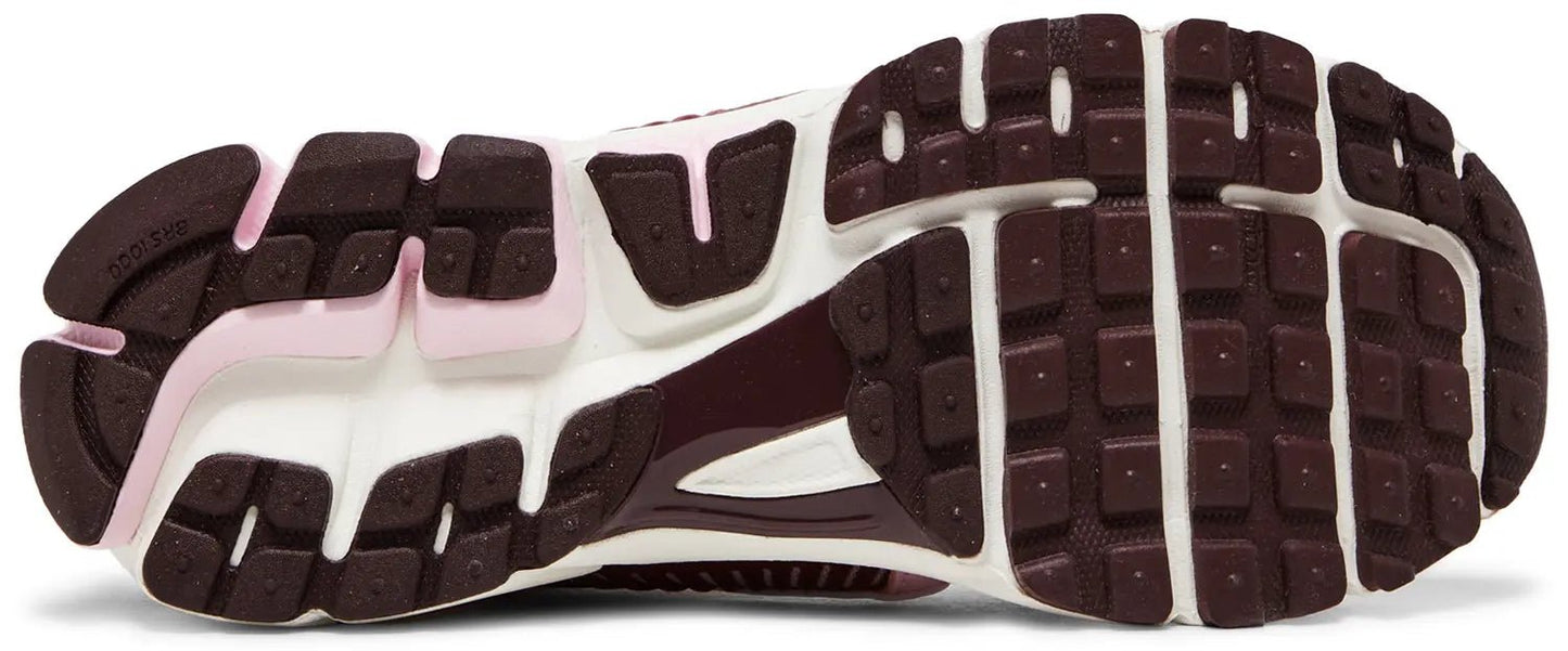 Nike Zoom Vomero 5 (Pink Foam Team Red) - Lucid Soles