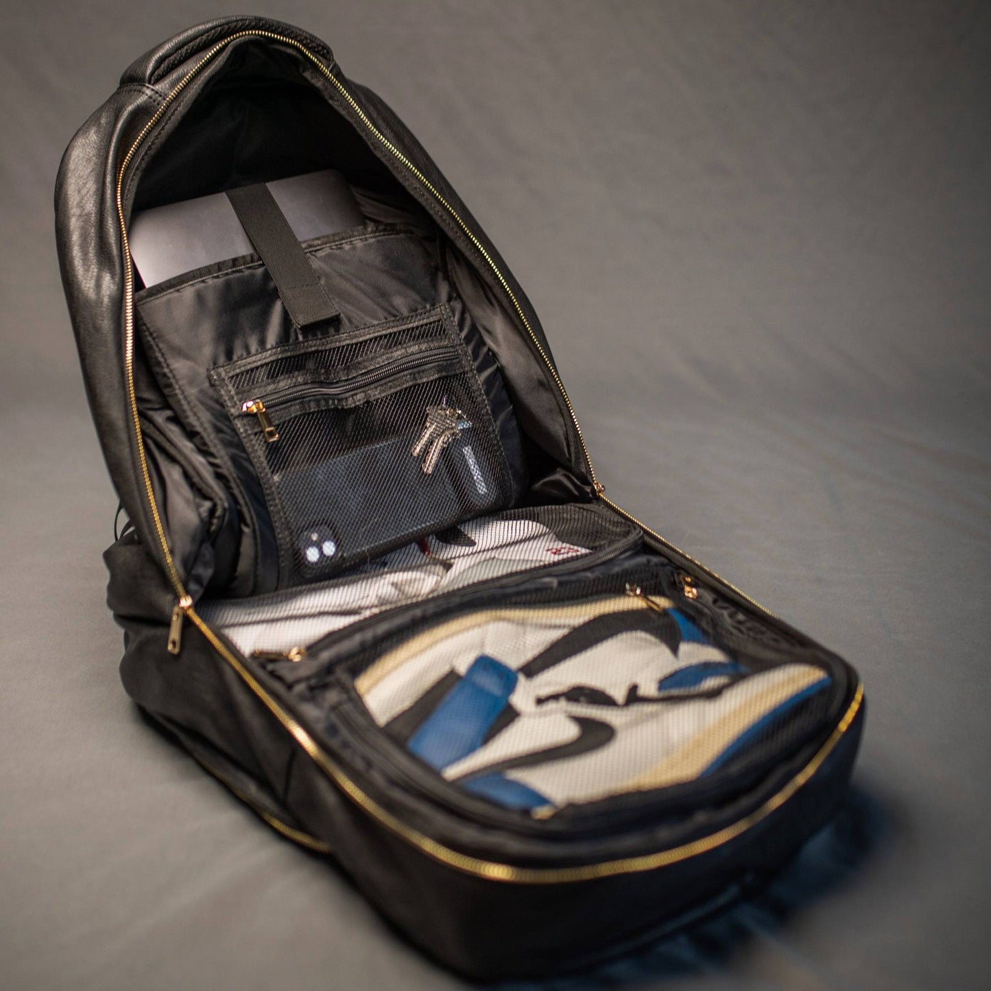 Black Leather Daily Commuter Bag XL - Lucid Soles