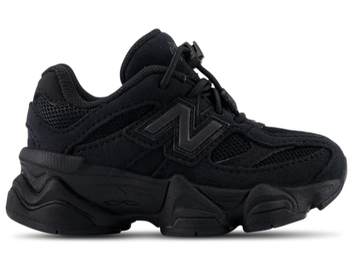 New Balance 9060 (Triple Black)