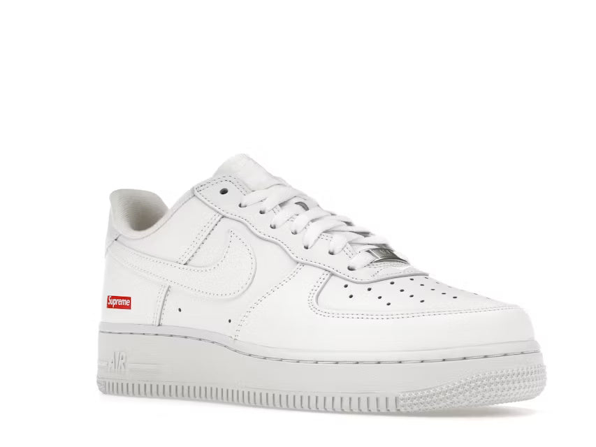 Nike Air Force 1 Low Supreme White LU - Lucid Soles