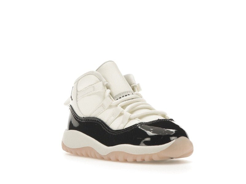 Air Jordan Retro 11 Neapolitan (TD) - Lucid Soles