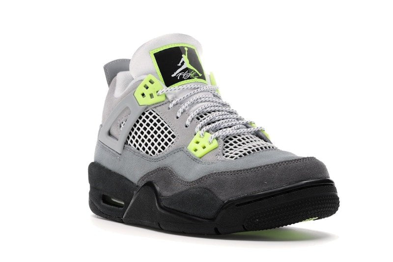 Air Jordan Retro 4 SE 95 "Neon Green" GS - Lucid Soles