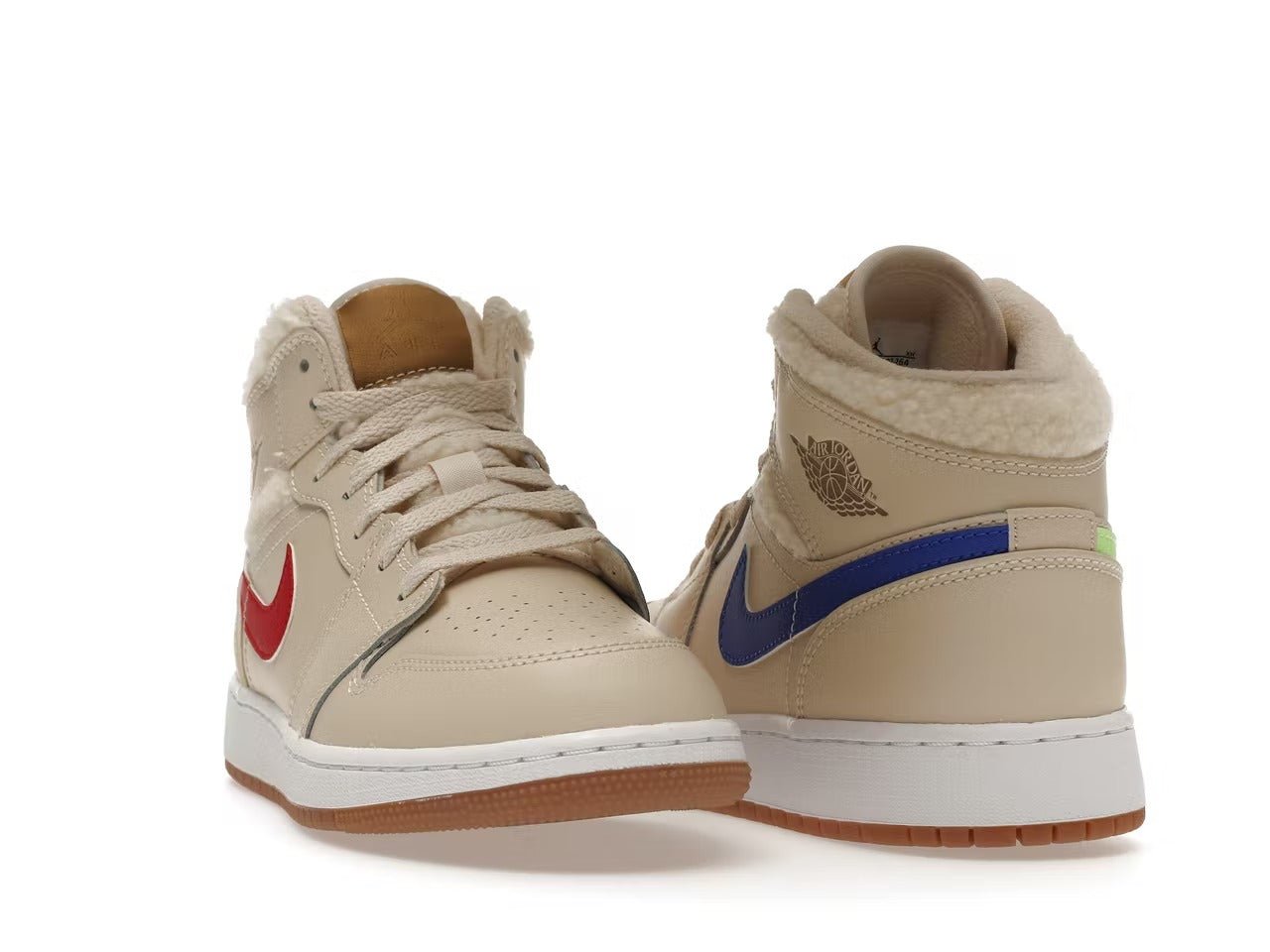 Air Jordan 1 Mid "Fleece" - Lucid Soles