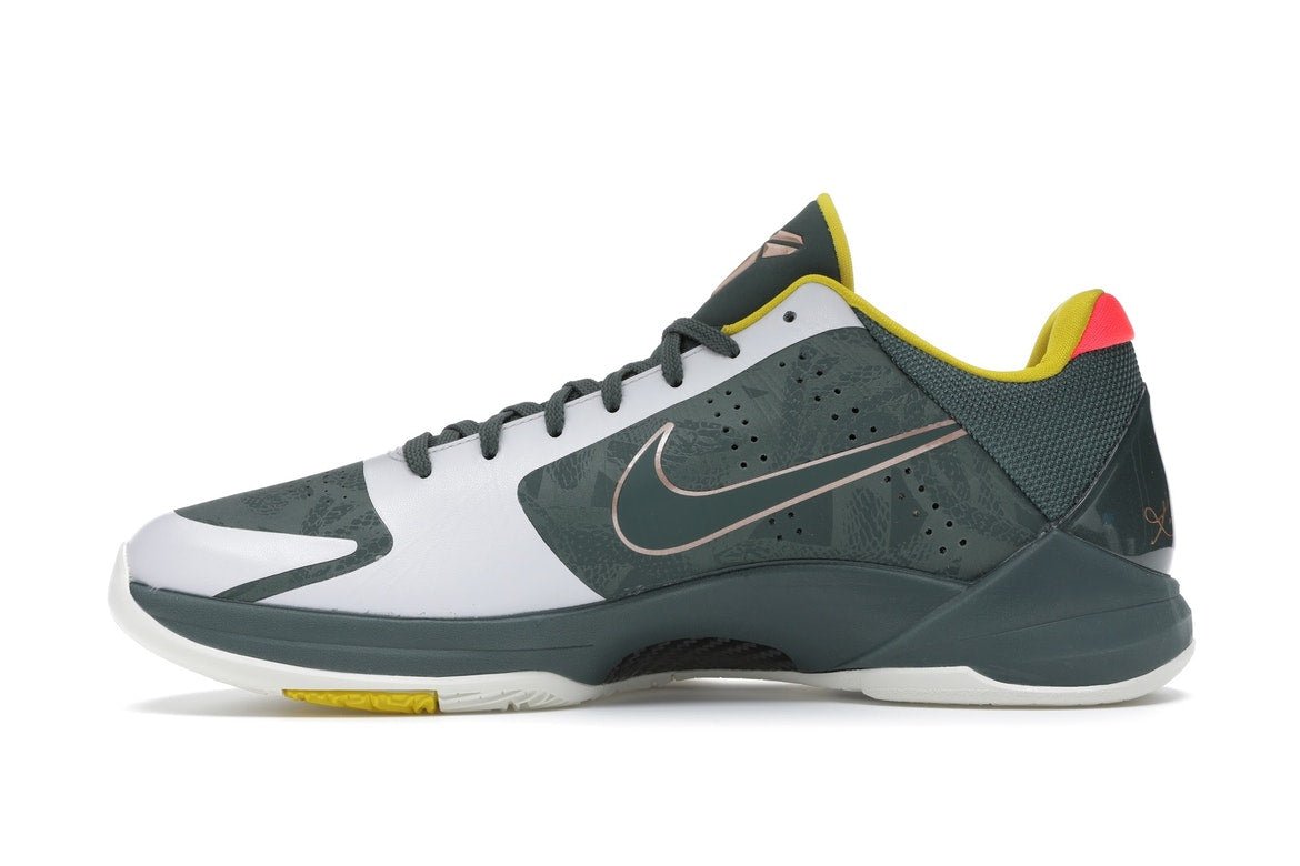 Nike Kobe 5 Proto "EYBL Girls" - Lucid Soles