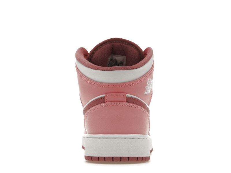 Air Jordan 1 Mid “Valentine’s Day”