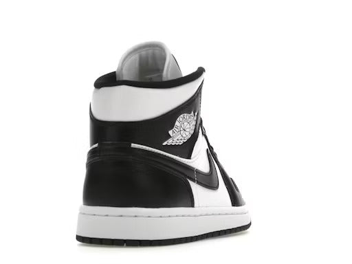 Air Jordan 1 Mid Panda - Lucid Soles