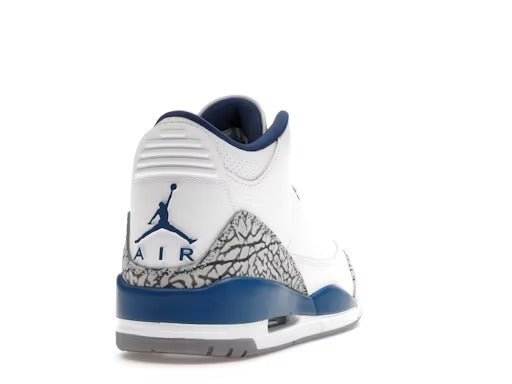 Air Jordan Retro 3 Wizards - Lucid Soles