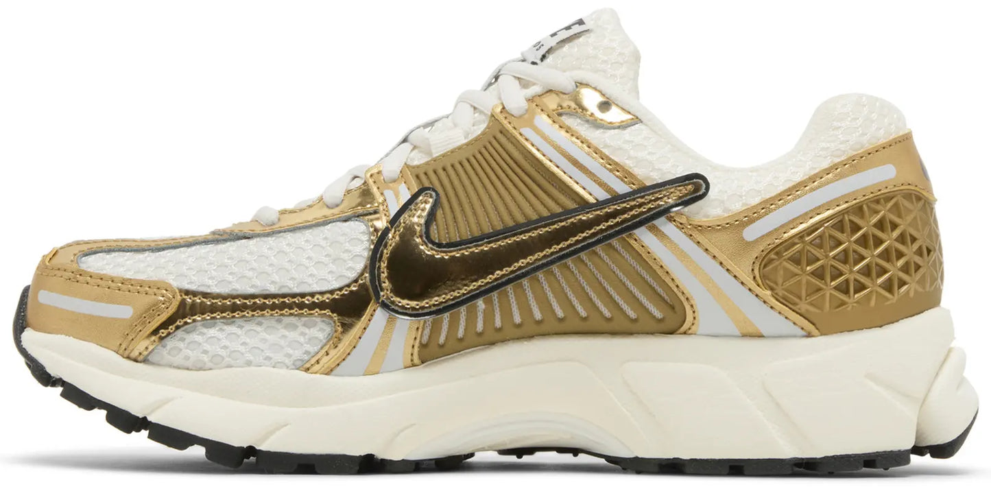 Nike Zoom Vomero 5 (Metallic Gold)