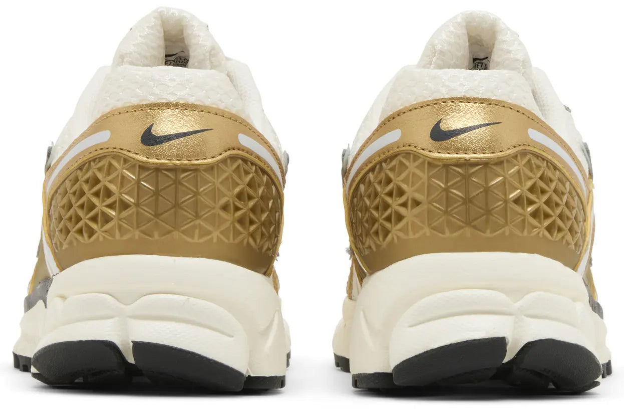 Nike Zoom Vomero 5 (Metallic Gold)