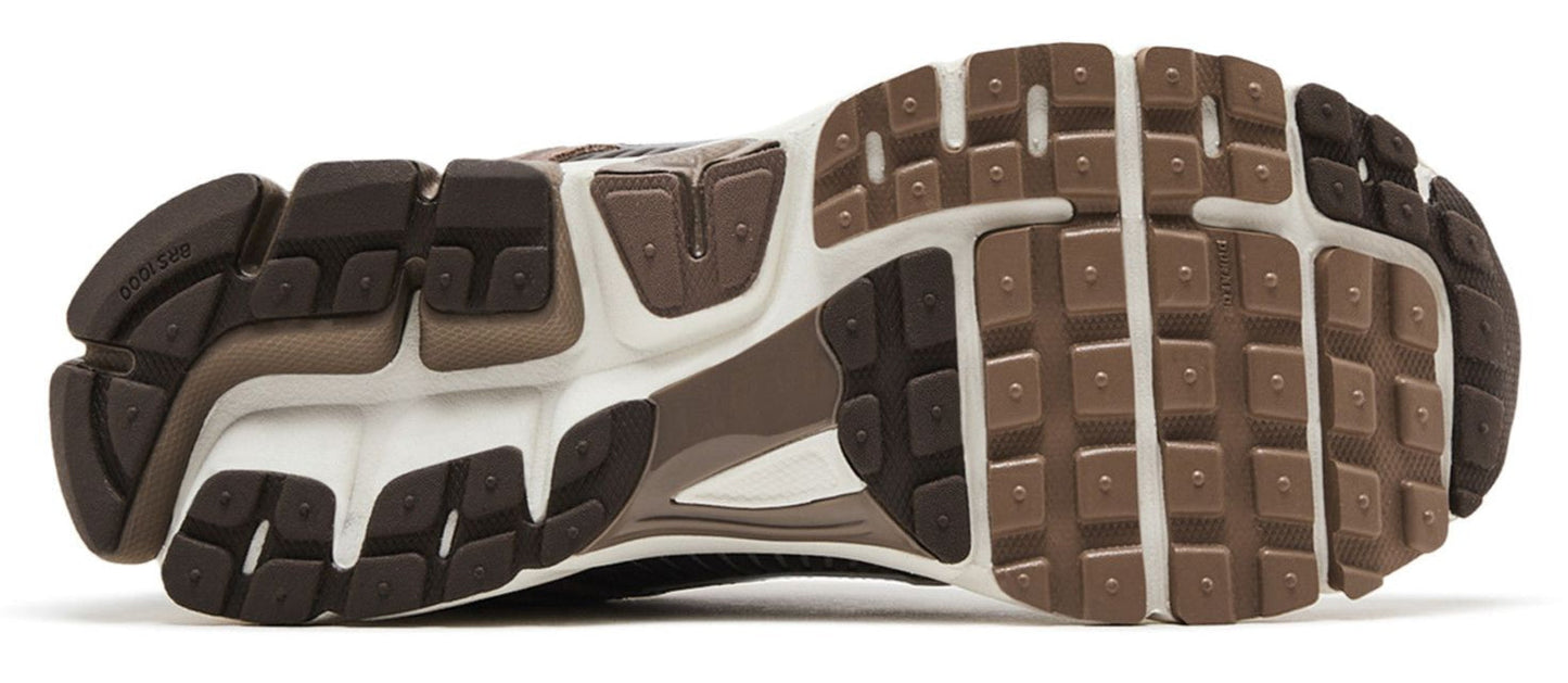 Nike Zoom Vomero 5 (Mink Brown)
