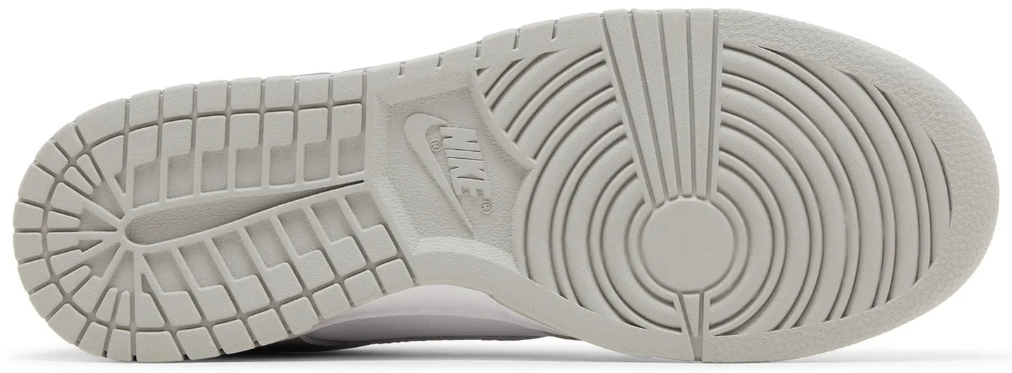 Nike Dunk Low (Grey Fog)