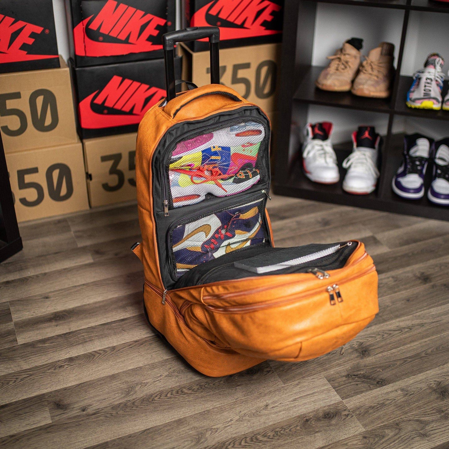 Brown Leather Roller Bag Set - Lucid Soles