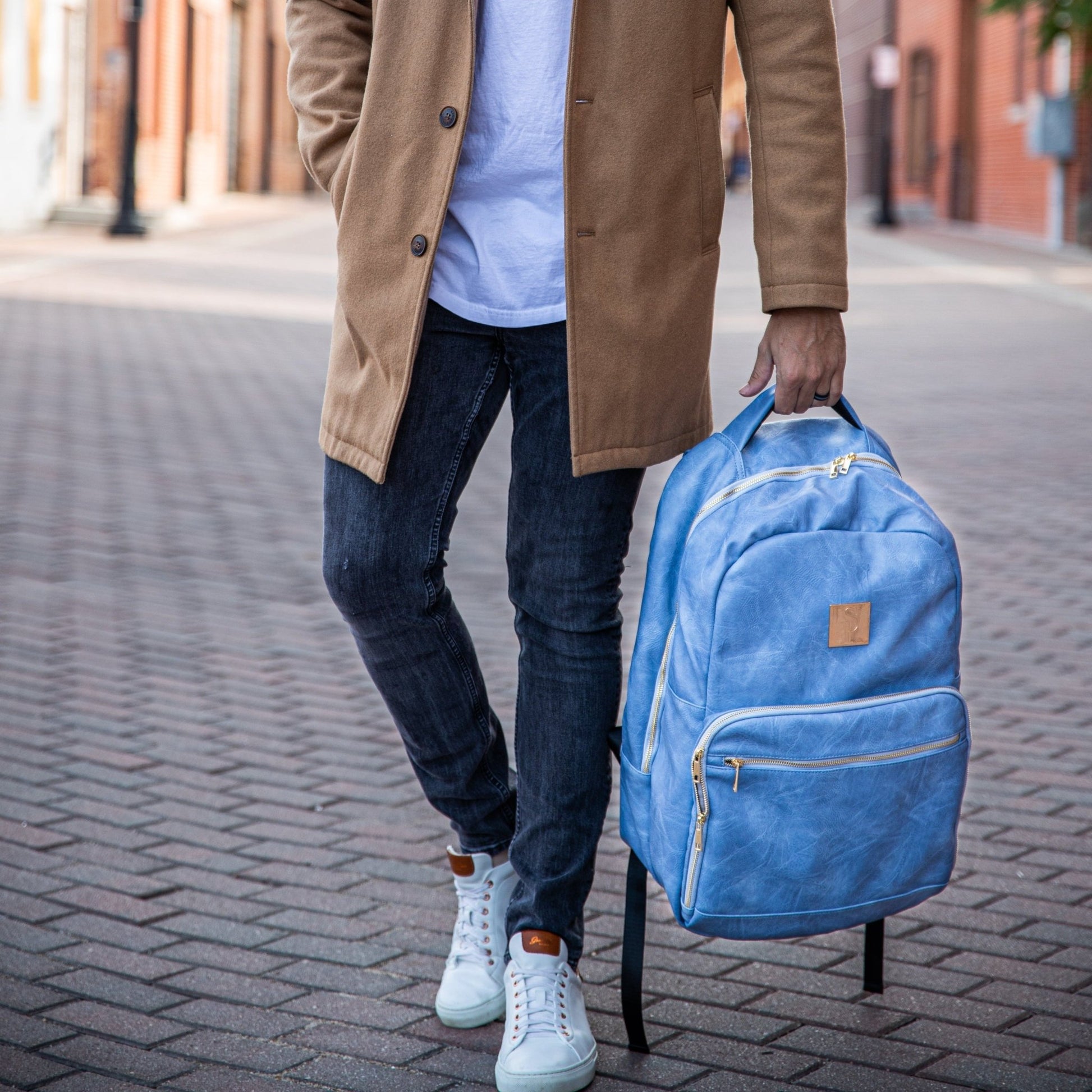 Baby Blue Leather Commuter Bag - Lucid Soles