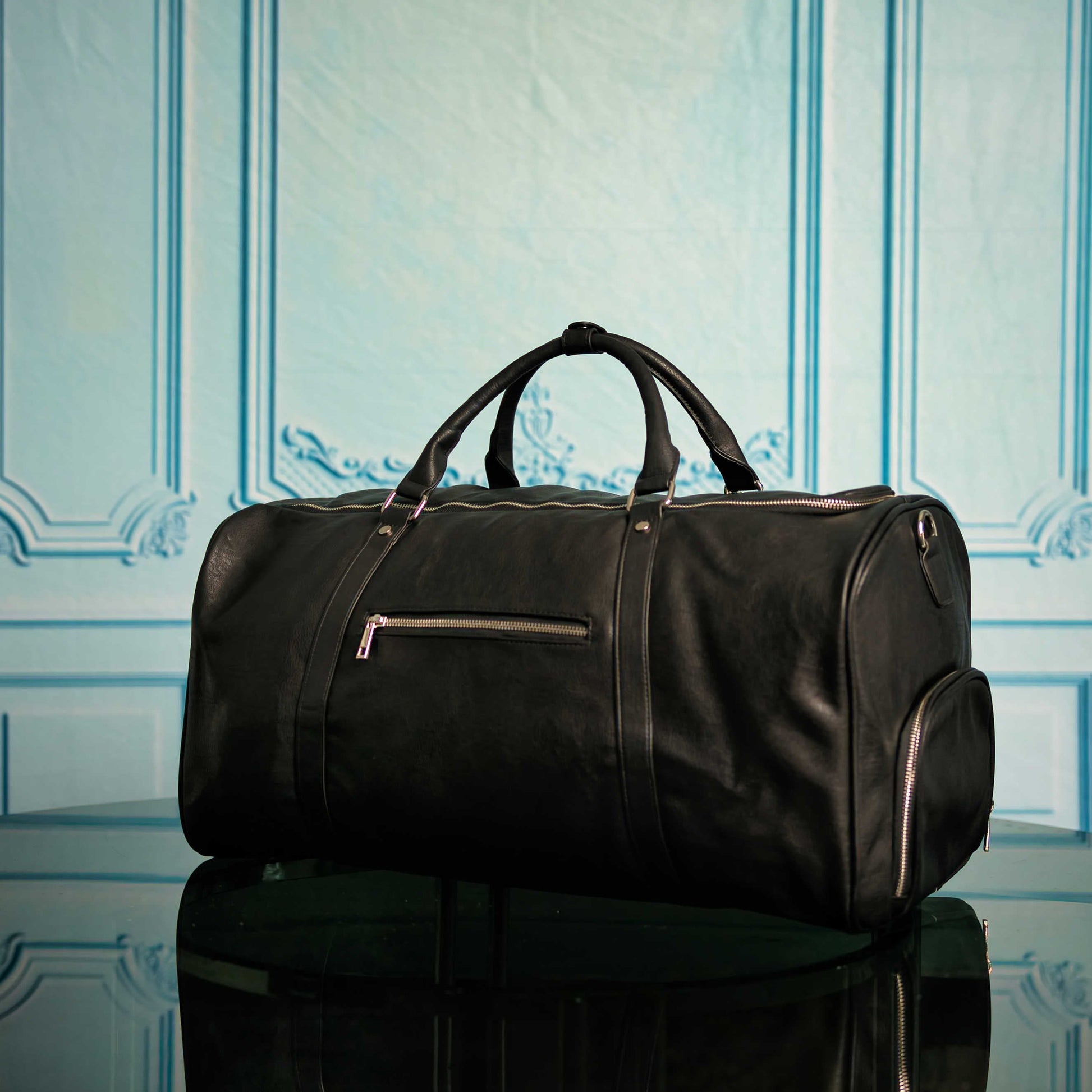 Black Leather Duffle Bag - Lucid Soles