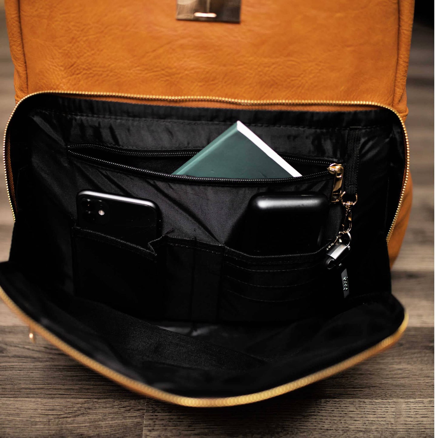 Brown Leather Commuter Bag - Lucid Soles