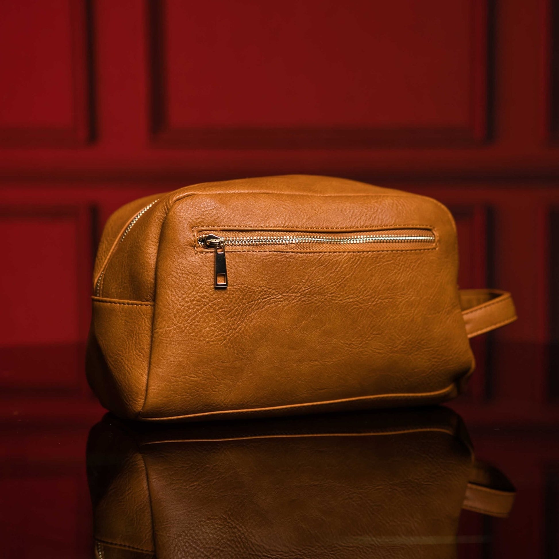 Brown Leather Toiletry Bag - Lucid Soles