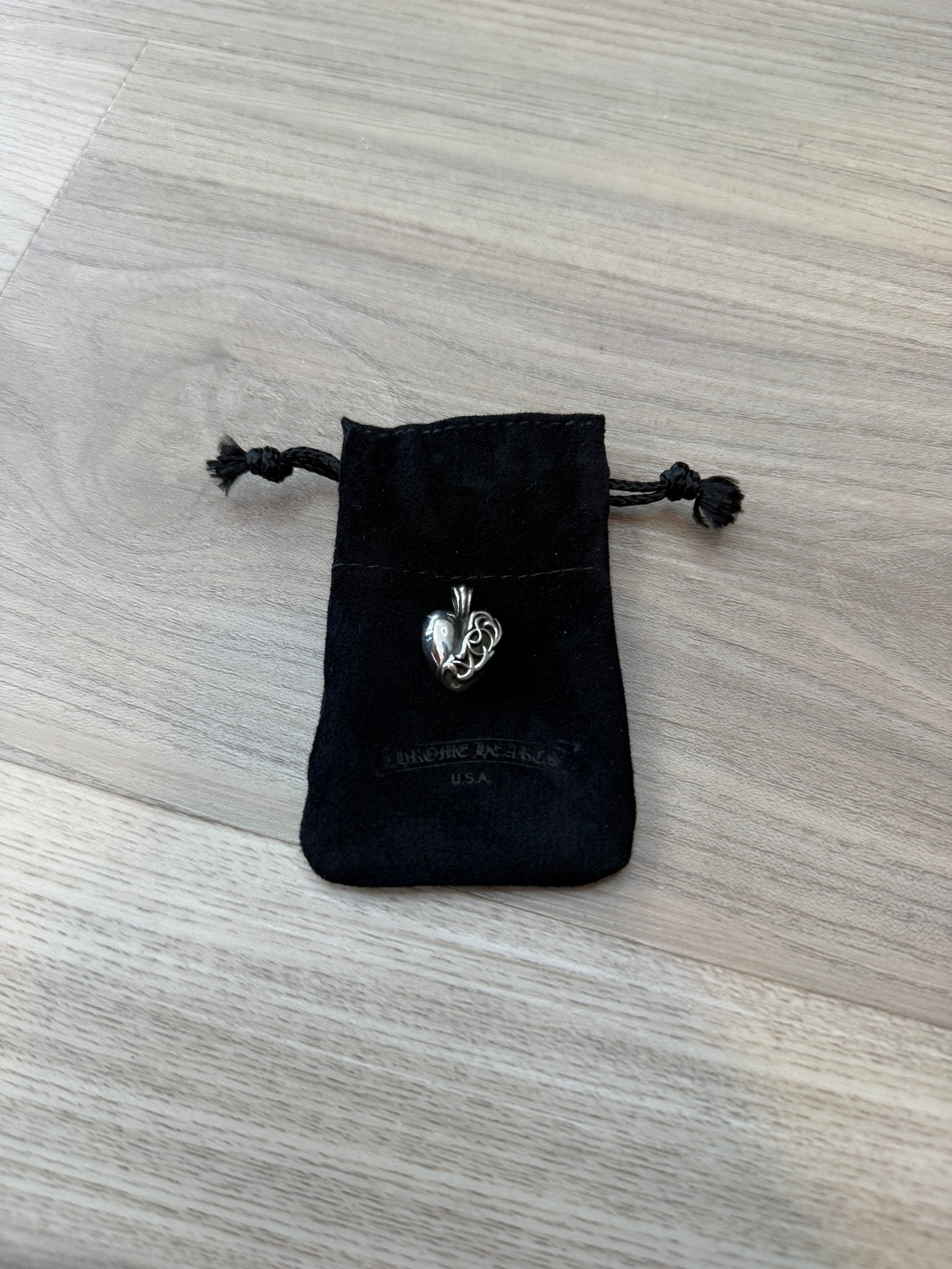 Chrome Hearts Las Vegas 2023 Exclusive Heart Silver Pendant - Lucid Soles