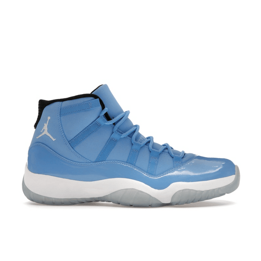 Air Jordan Retro 11 "Pantone" - Lucid Soles