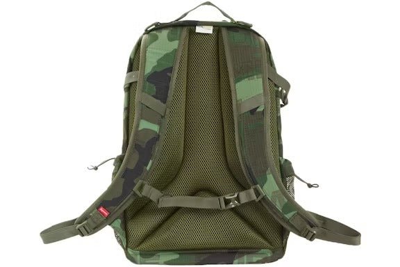 Supreme Backpack (FW21) Woodland Camo - Lucid Soles