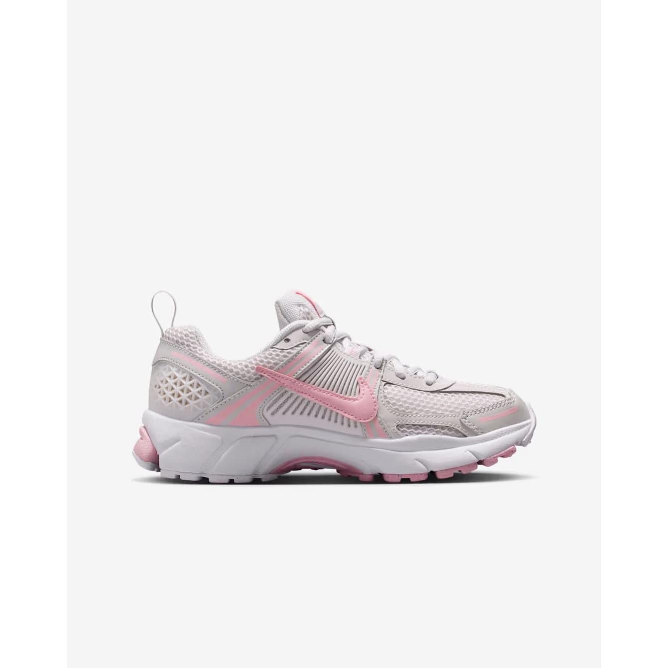 Nike Vomero 5 Big Kids' Shoes with Reflective Accents GS - Lucid Soles