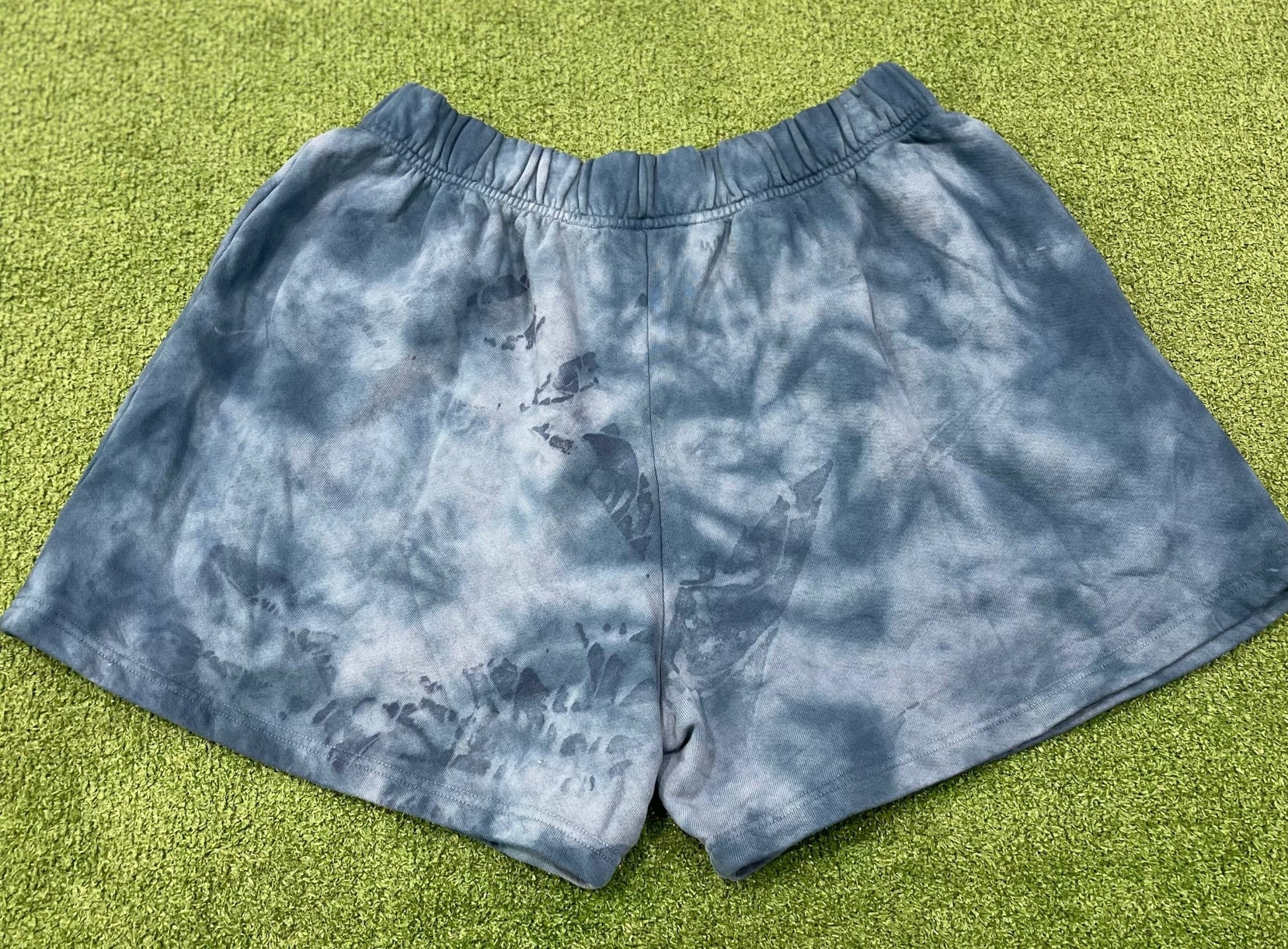 Vlone Tie Dye Shorts (Dallas Exclusive) - Lucid Soles