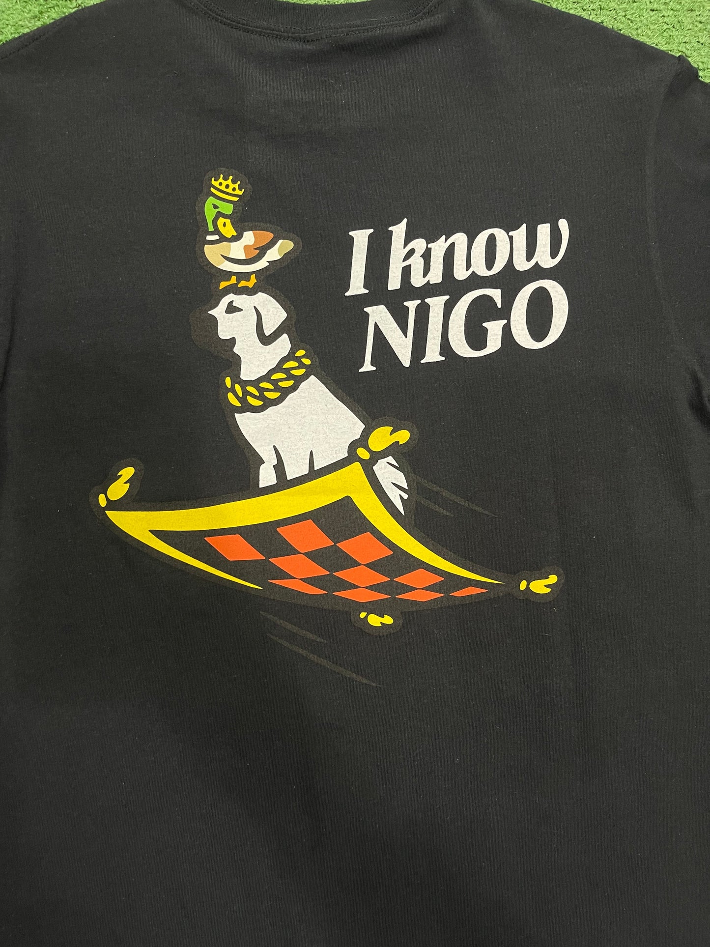 I Know Nigo Flying Carpet (Ny Pop Up) T-shirt (Black)