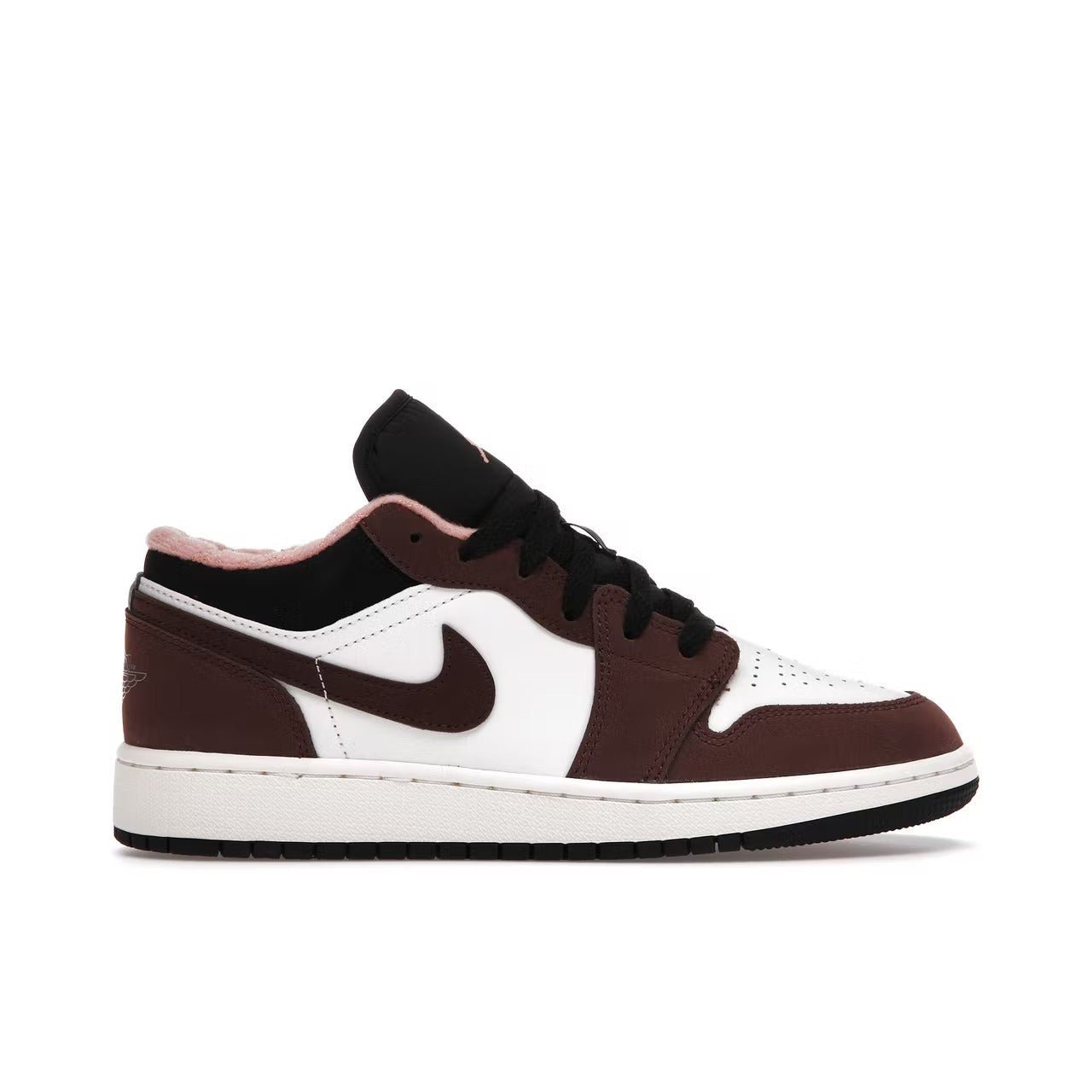 Air Jordan 1 Low "Mocha" - Lucid Soles