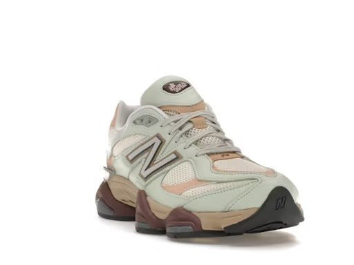 New Balance 9060 Clay Ash - Lucid Soles