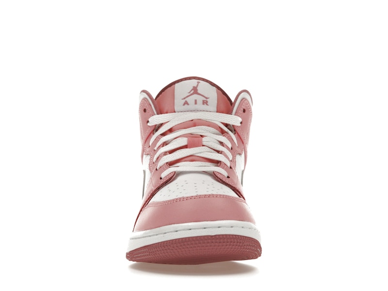 Air Jordan 1 Mid “Valentine’s Day”
