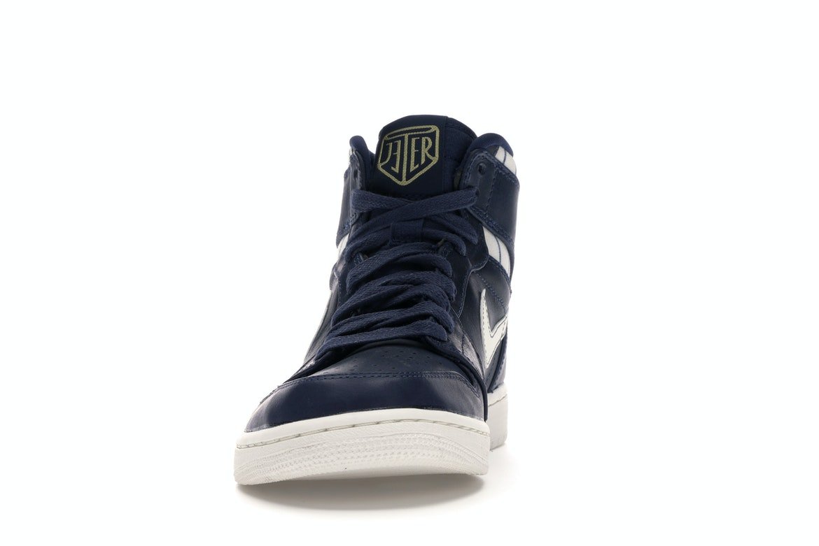 Air Jordan Retro 1 Jeter RE2PECT - Lucid Soles