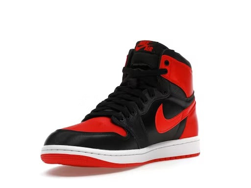 Air Jordan 1 Retro High OG Satin Bred