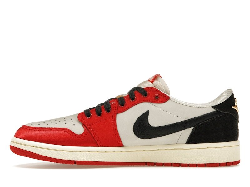 Jordan 1 Retro Low OG Trophy Room Away - Lucid Soles