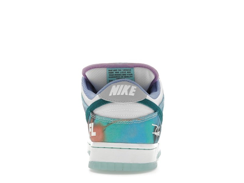 Nike SB Dunk Low Futura Laboratories Bleached Aqua - Lucid Soles