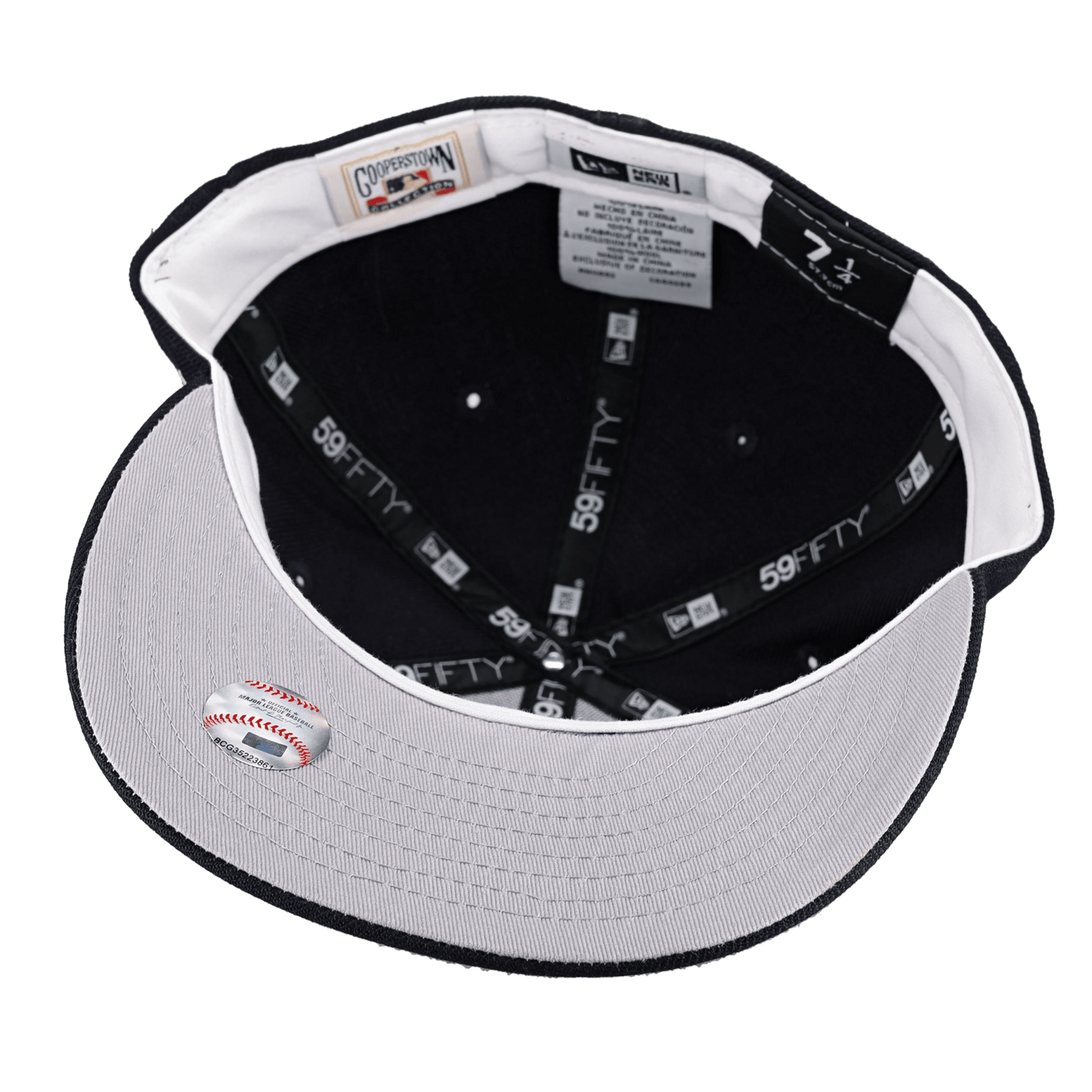 New York Yankees 2000 World Series Basics Fitted Hat - Lucid Soles