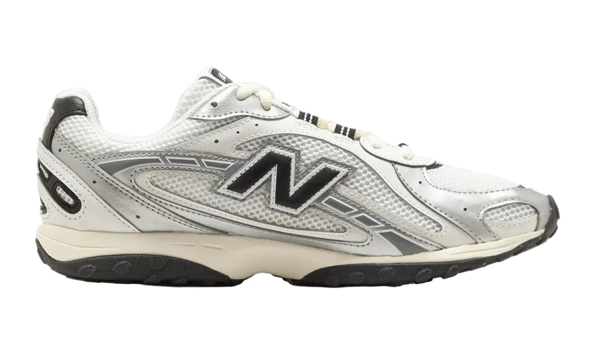 NEW BALANCE 204L "SILVER METALLIC BLACK"