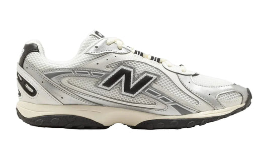 NEW BALANCE 204L "SILVER METALLIC BLACK"